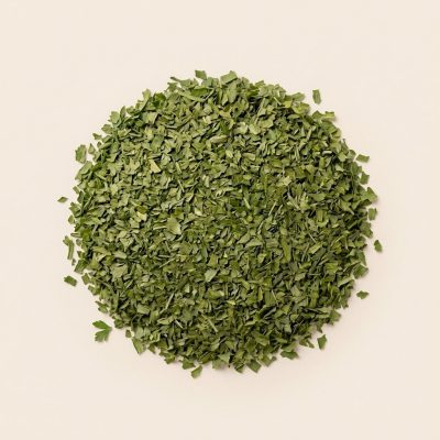 Петрушка сушена насипом Петрушка сушена насипом — крафтові спеції Spice Guild